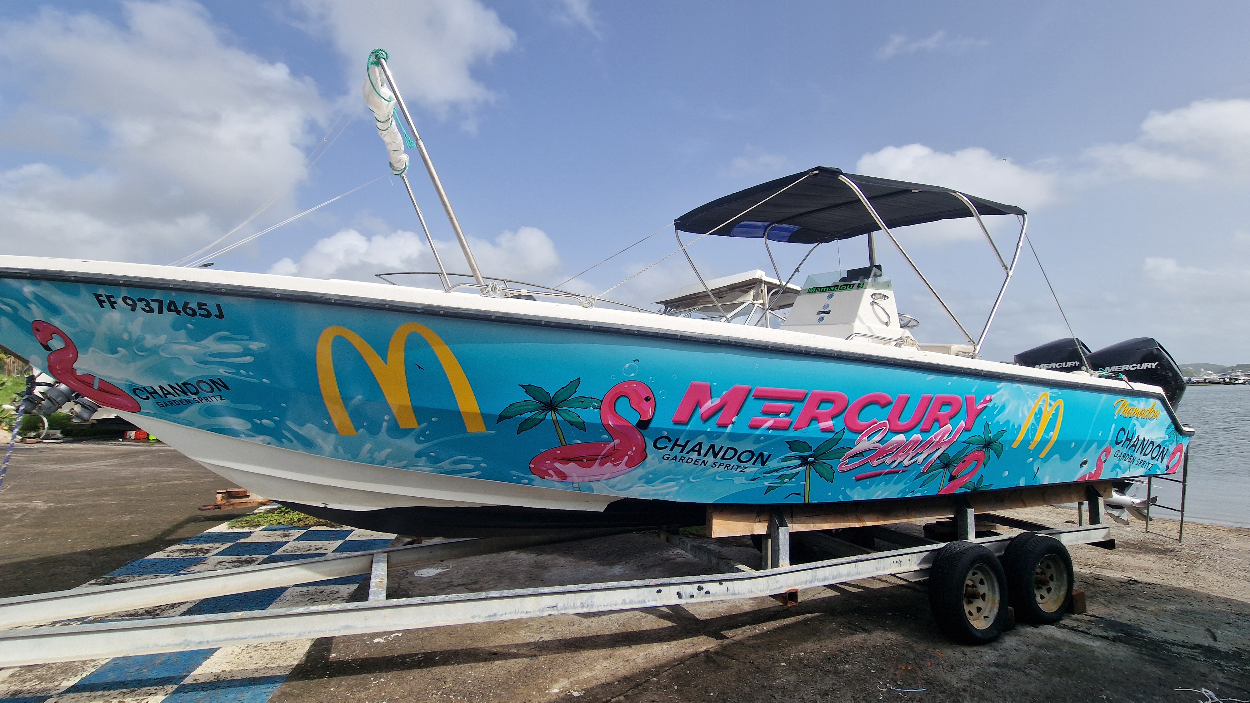 Covering bateau Mercury Beach