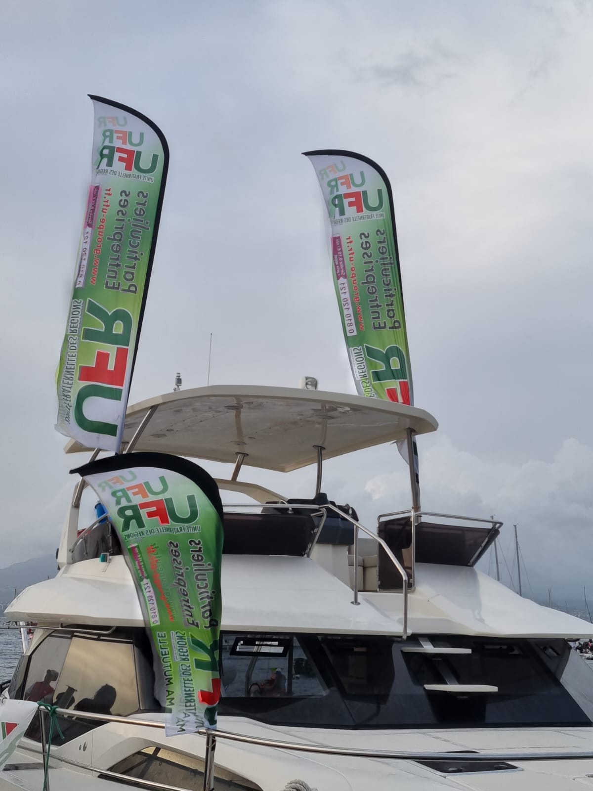 Drapeau personnalisé