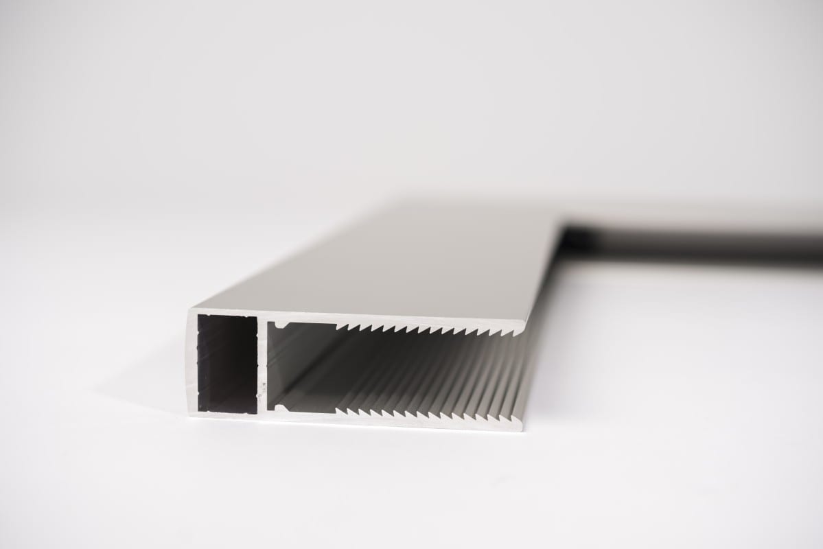 Cadre aluminium grand format