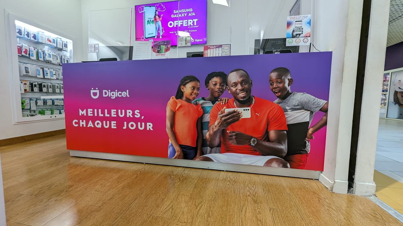 Sticker Digicel — Meilleurs, Chaque Jour