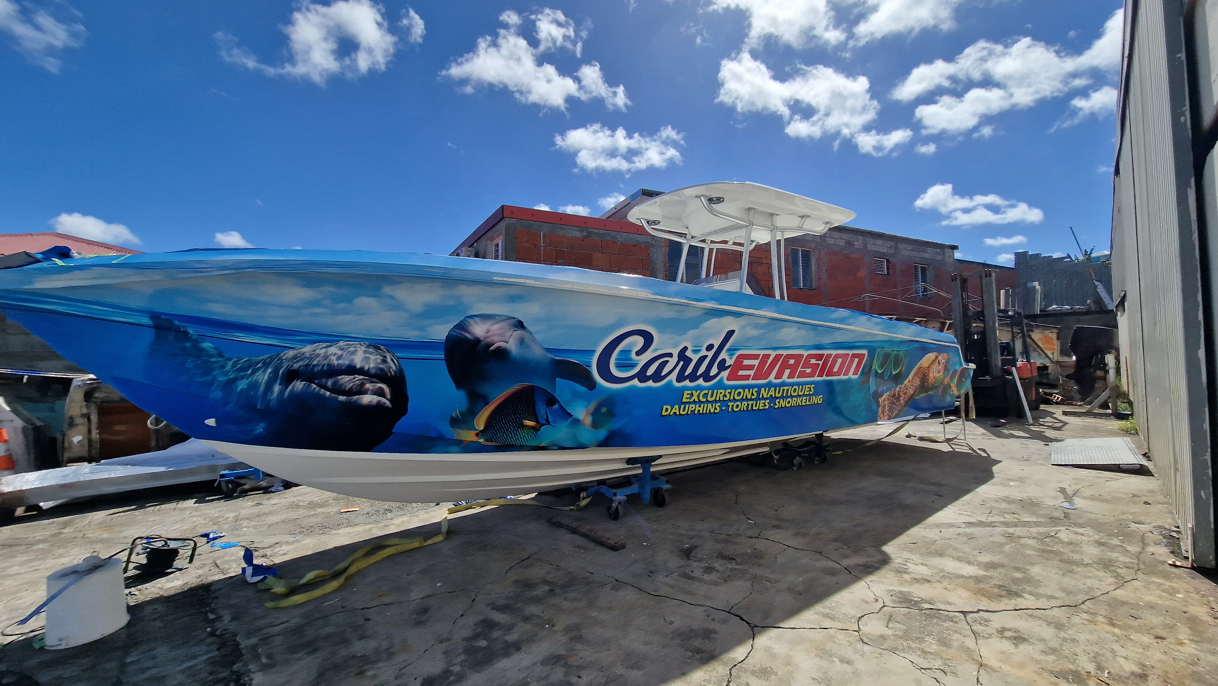 Covering Bateau CaribEvasion